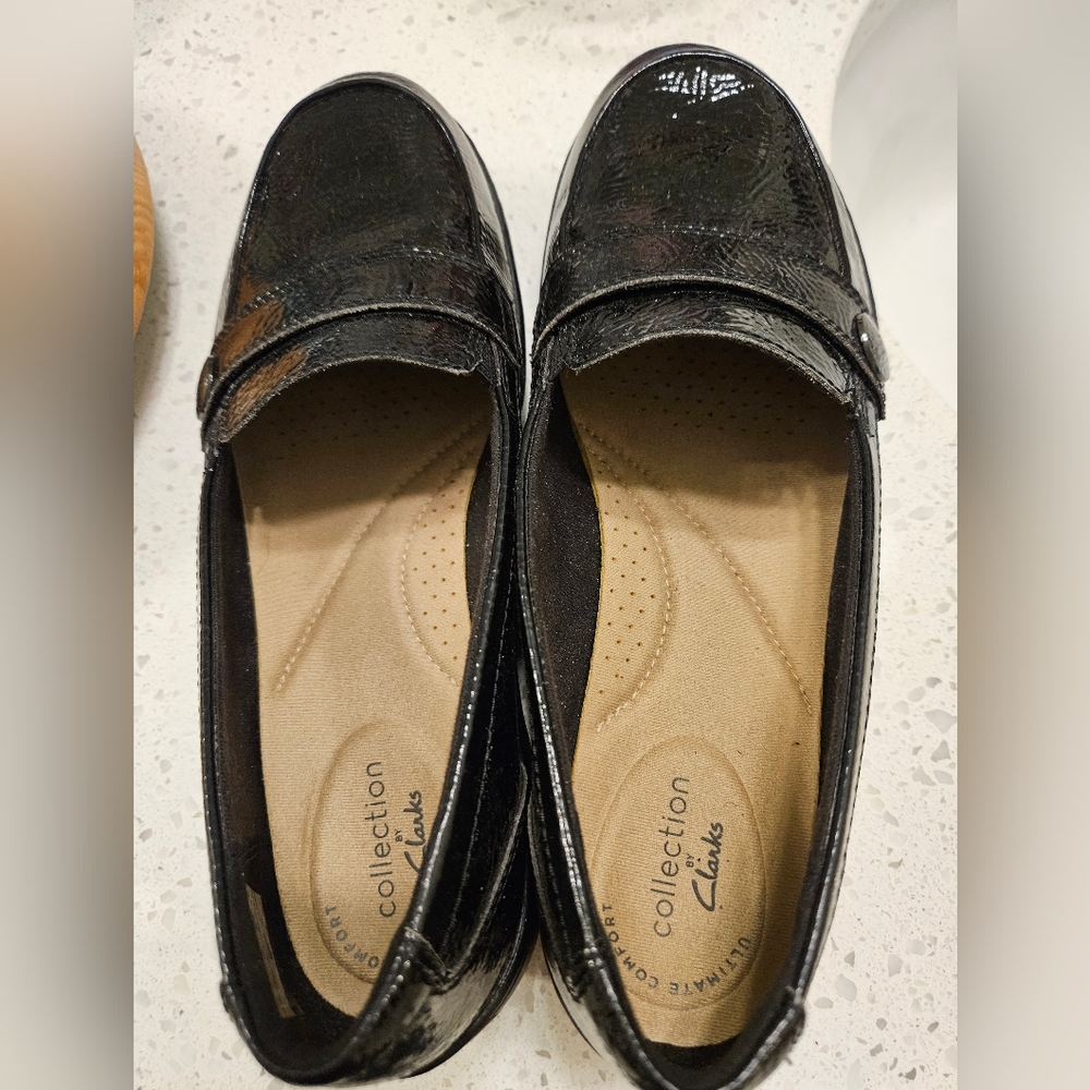NWOT Clarks ultimate comfort collection loafers